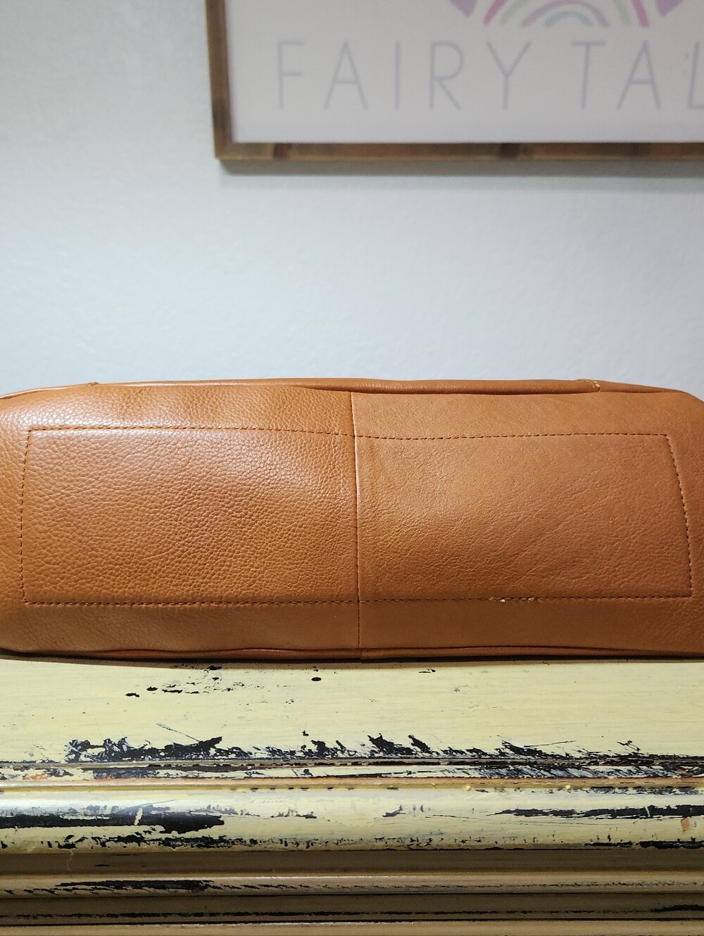Vilenca Holland Genuine Tan Leather Convertible Crossbody Satchel Bag - Picture 12 of 13